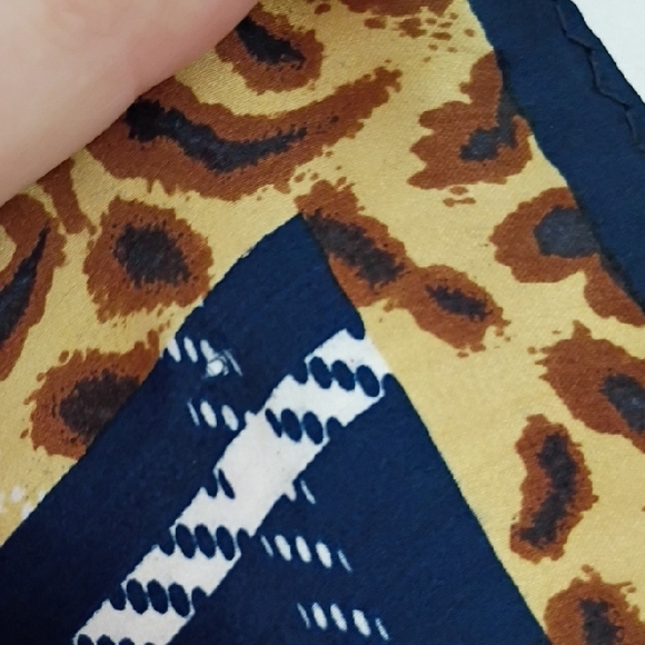 Vintage Silk Scarf Tartan Plaid Square Scarf with a Leopard Print Border - Picture 6 of 8